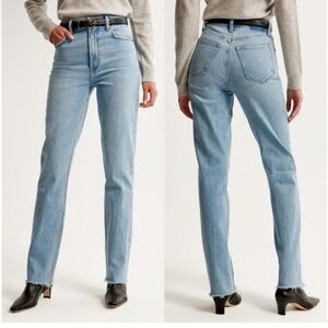 Abercrombie and Fitch 90s Ultra High Rise Jeans